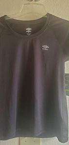 Umbro ladies black short sleeve workout shirt NWT